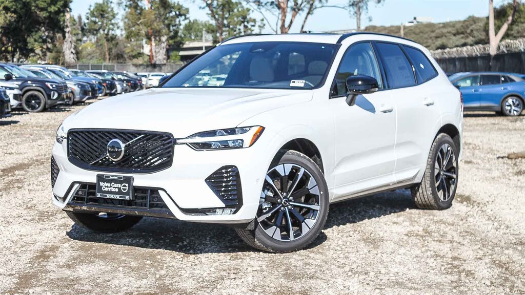 2026 Volvo XC60 B5 Plus AWD