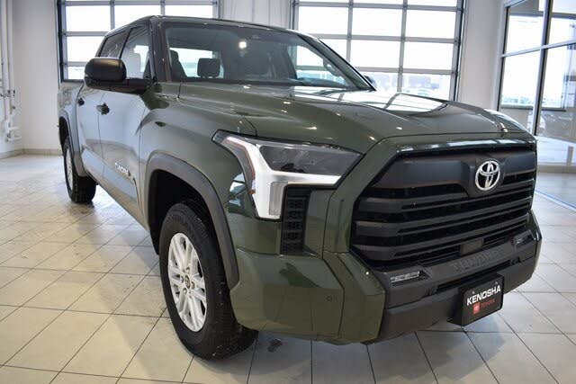 2022 Toyota Tundra SR5 CrewMax Cab 4WD