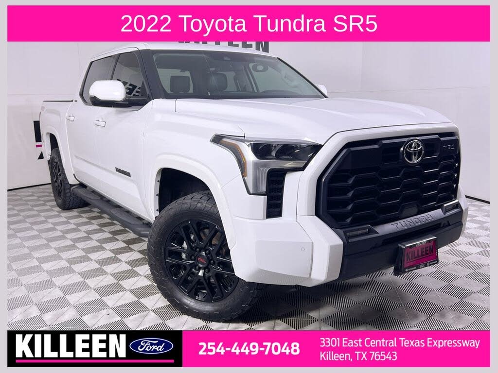 2022 Toyota Tundra SR5 CrewMax Cab 4WD
