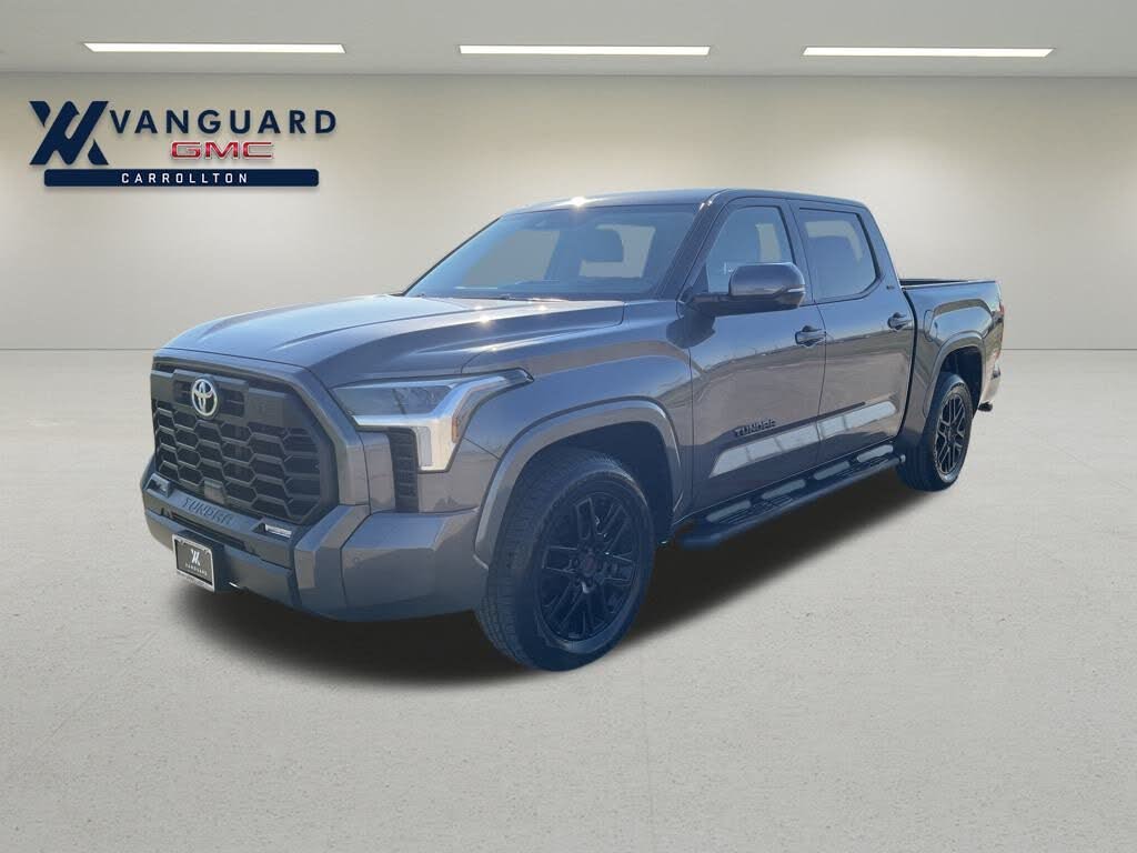 2022 Toyota Tundra SR5 CrewMax Cab 4WD
