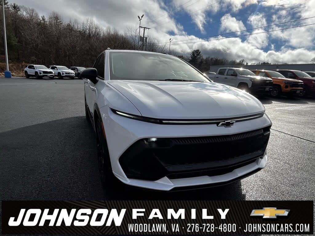 2024 Chevrolet Equinox EV RS with 3RS AWD