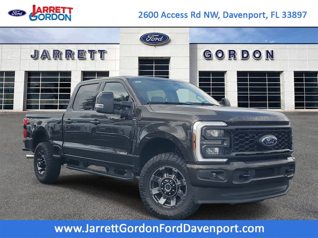 2024 Ford F-250 Super Duty Lariat Crew Cab 4WD