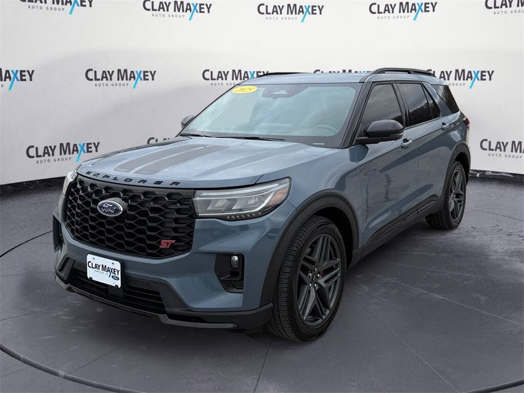 2025 Ford Explorer ST AWD