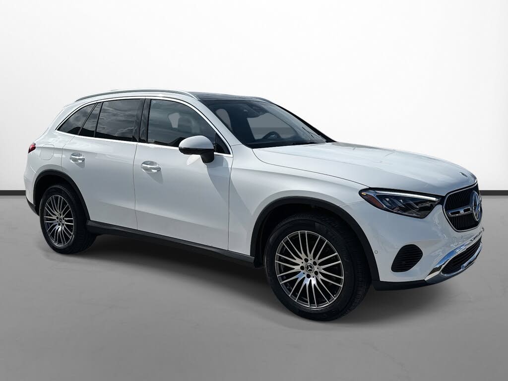 2025 Mercedes-Benz GLC 300 RWD