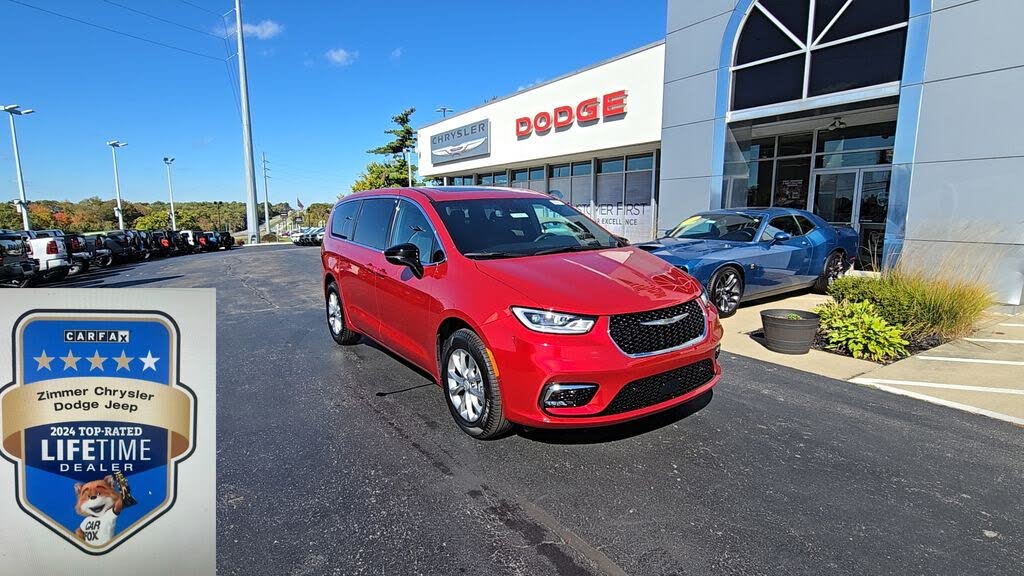 2026 Chrysler Pacifica Select AWD