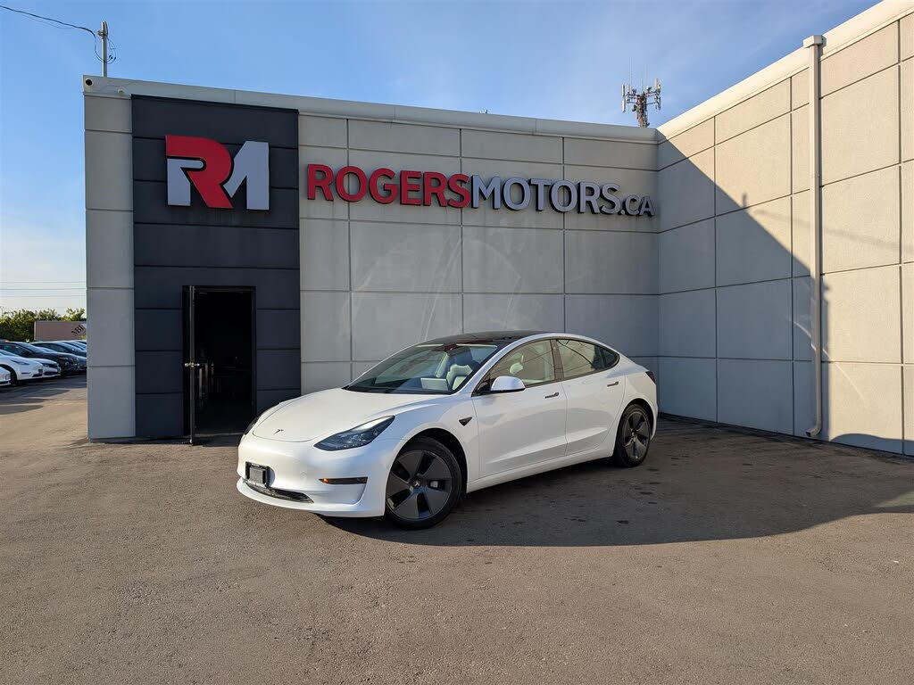 2021 Tesla Model 3 Standard Range Plus RWD