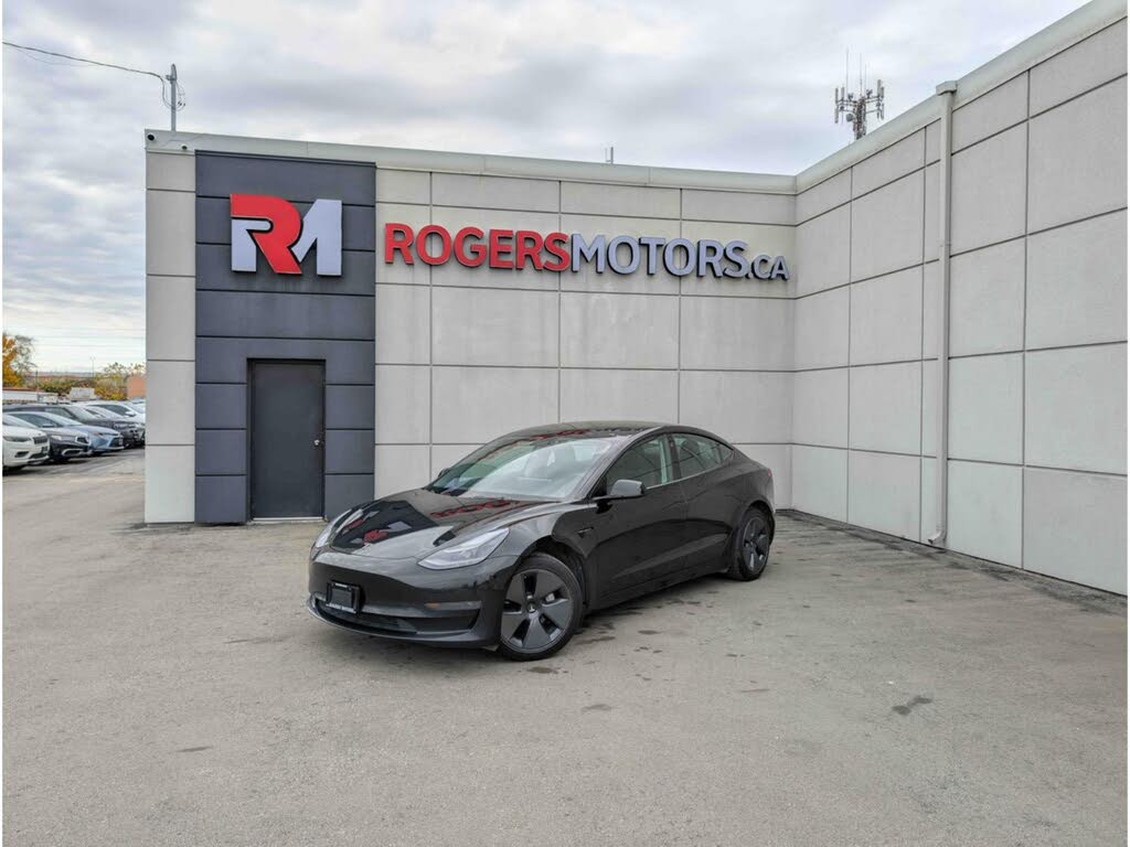 2021 Tesla Model 3 Standard Range Plus RWD
