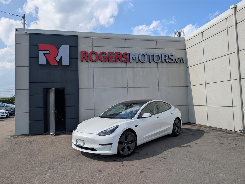 2021 Tesla Model 3 Standard Range Plus RWD