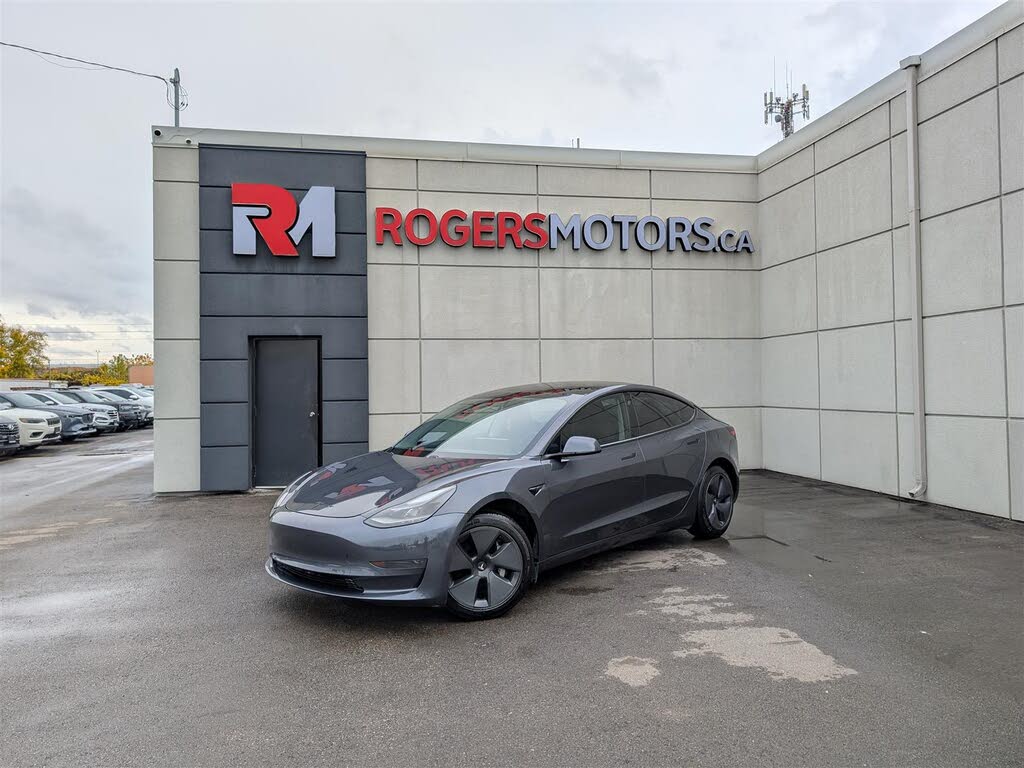 2021 Tesla Model 3 Standard Range Plus RWD