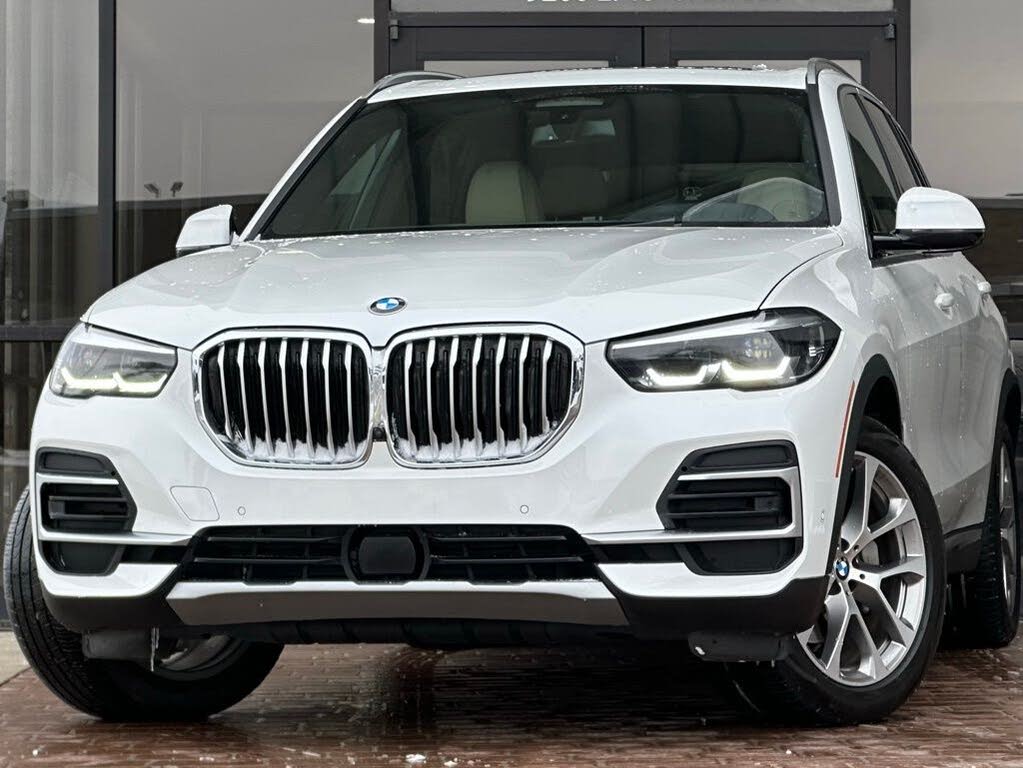 2022 BMW X5 xDrive40i AWD