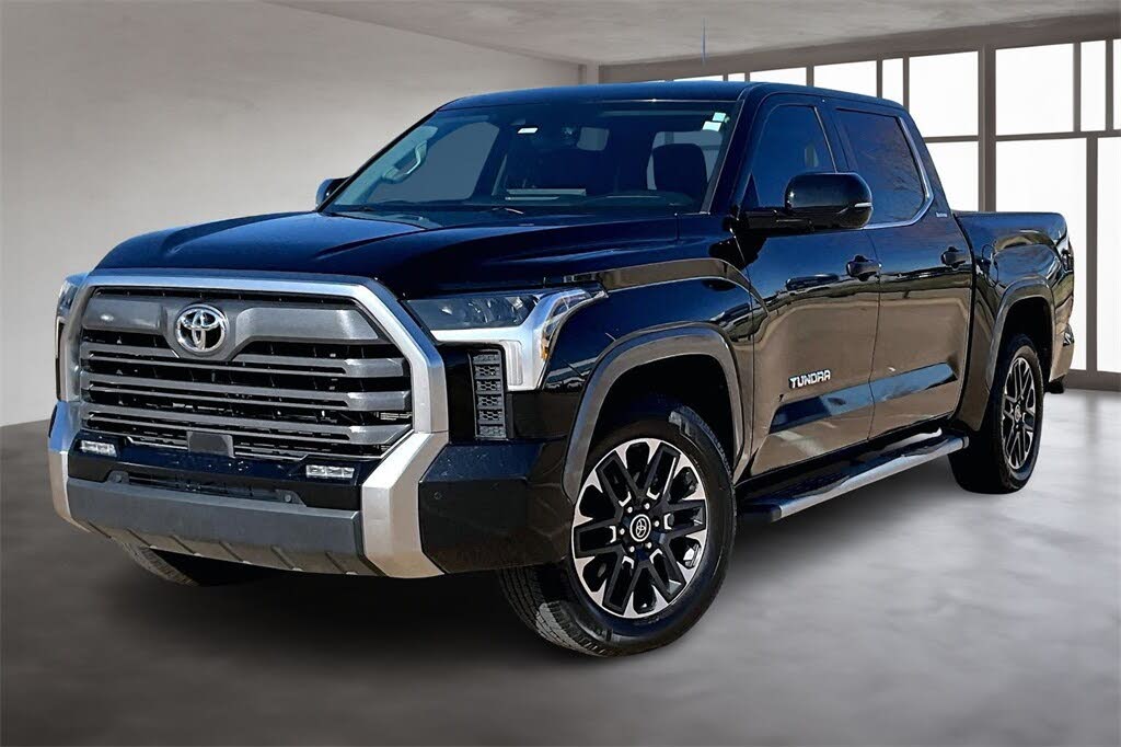 2022 Toyota Tundra Limited CrewMax Cab RWD