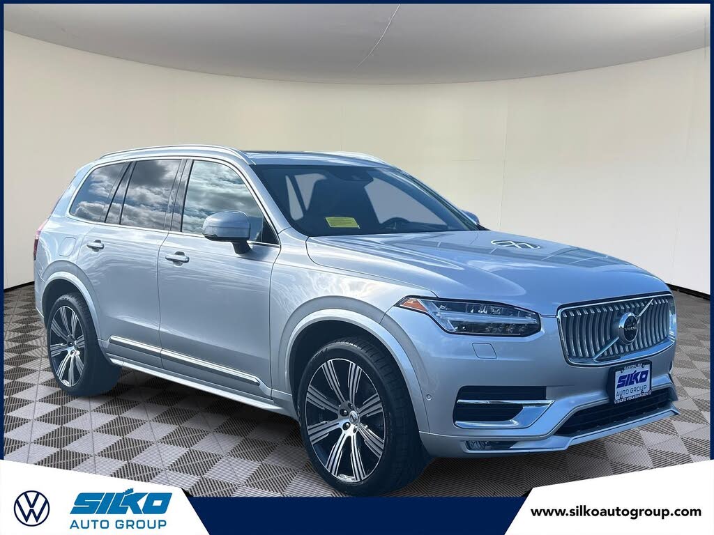 2022 Volvo XC90 T6 Inscription 7-Passenger AWD