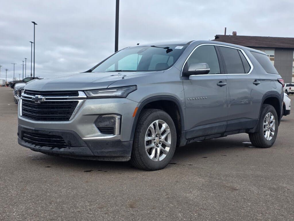 2023 Chevrolet Traverse LS AWD