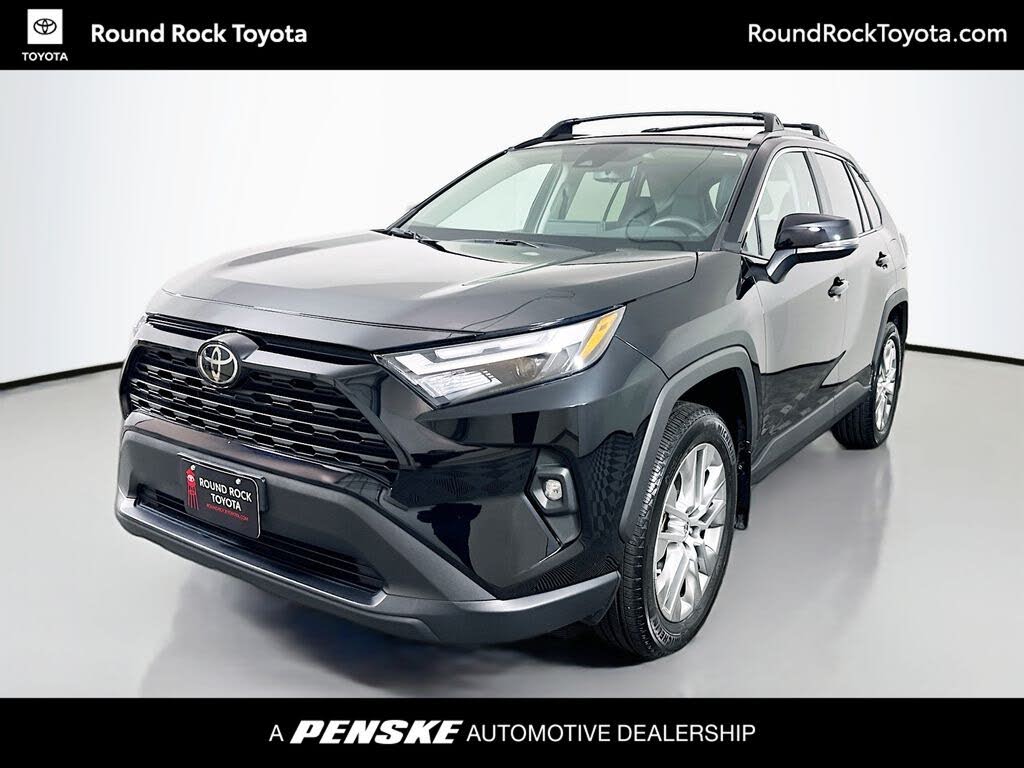 2024 Toyota RAV4 XLE Premium FWD