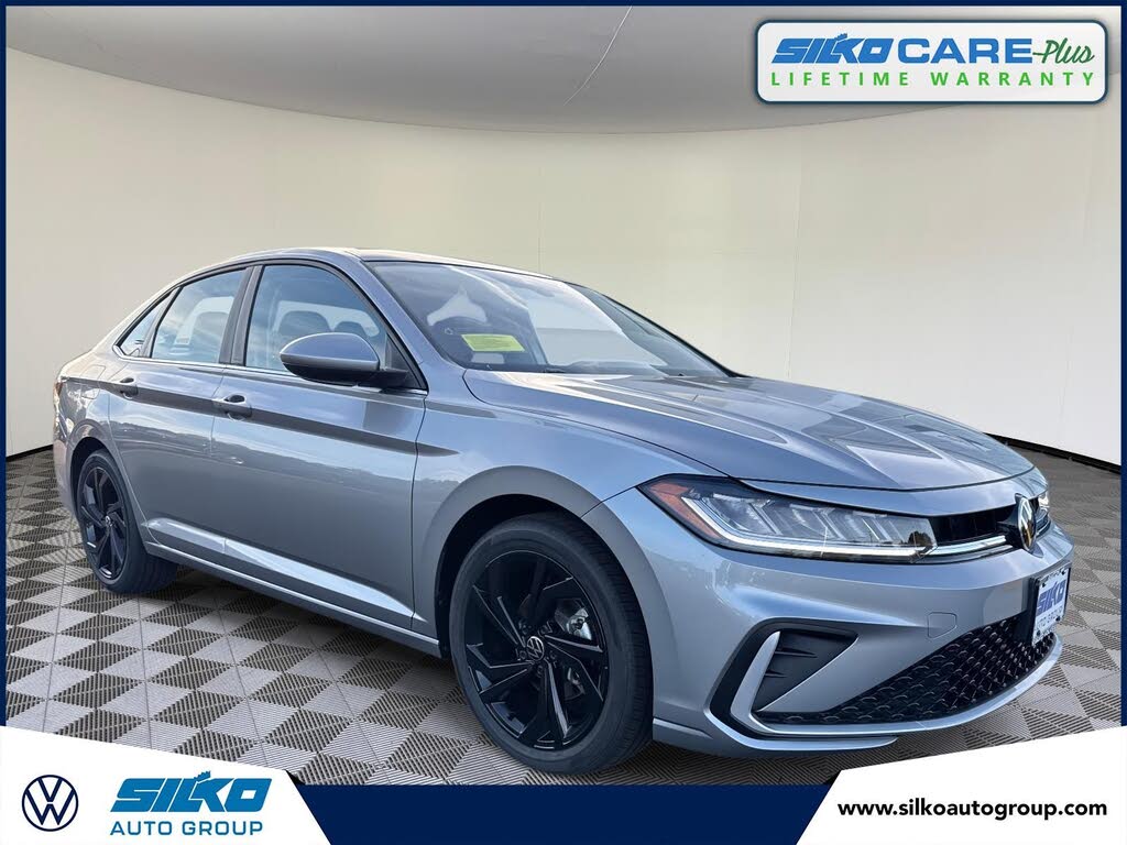 2025 Volkswagen Jetta SE FWD