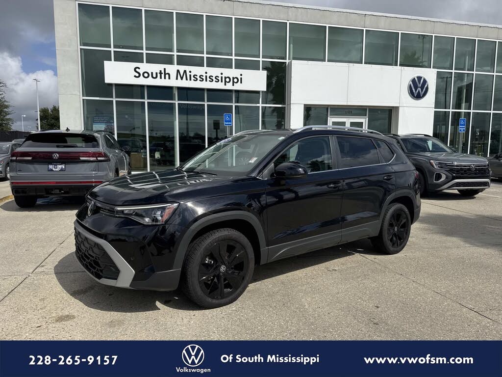 2025 Volkswagen Taos SE FWD