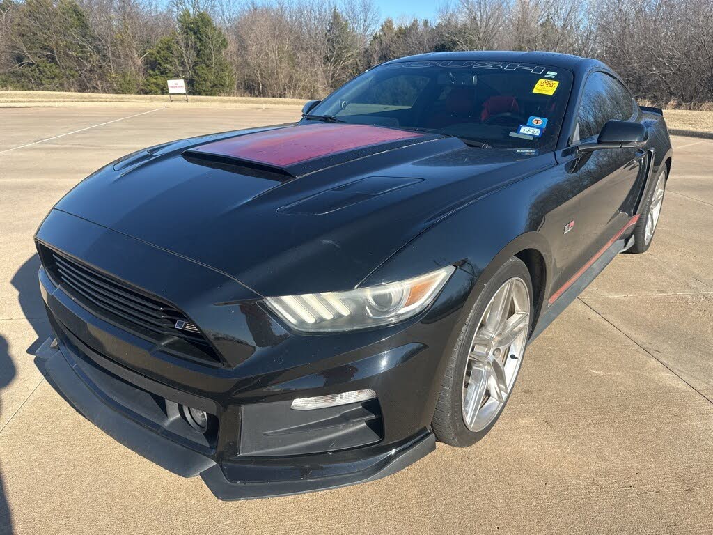 2016 Ford Mustang GT Premium Coupe RWD