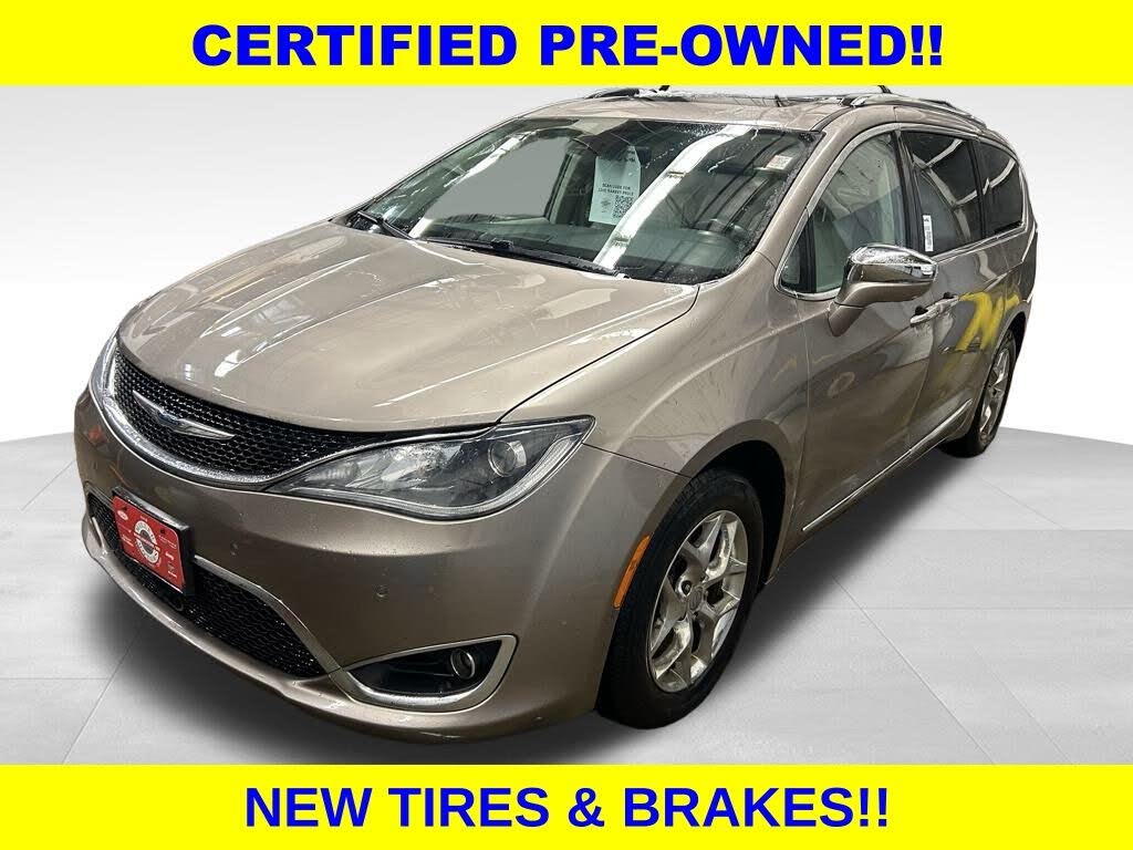 2017 Chrysler Pacifica Limited FWD