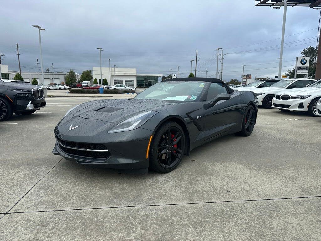 2018 Chevrolet Corvette Stingray 2LT Convertible RWD