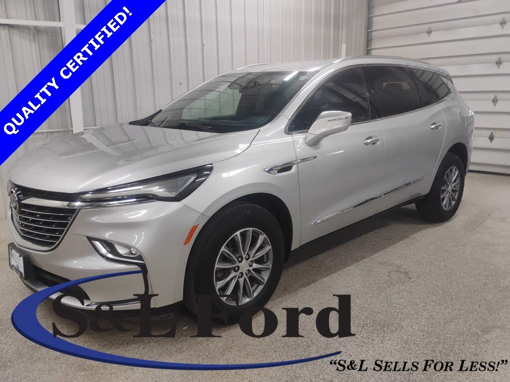 2022 Buick Enclave Essence AWD