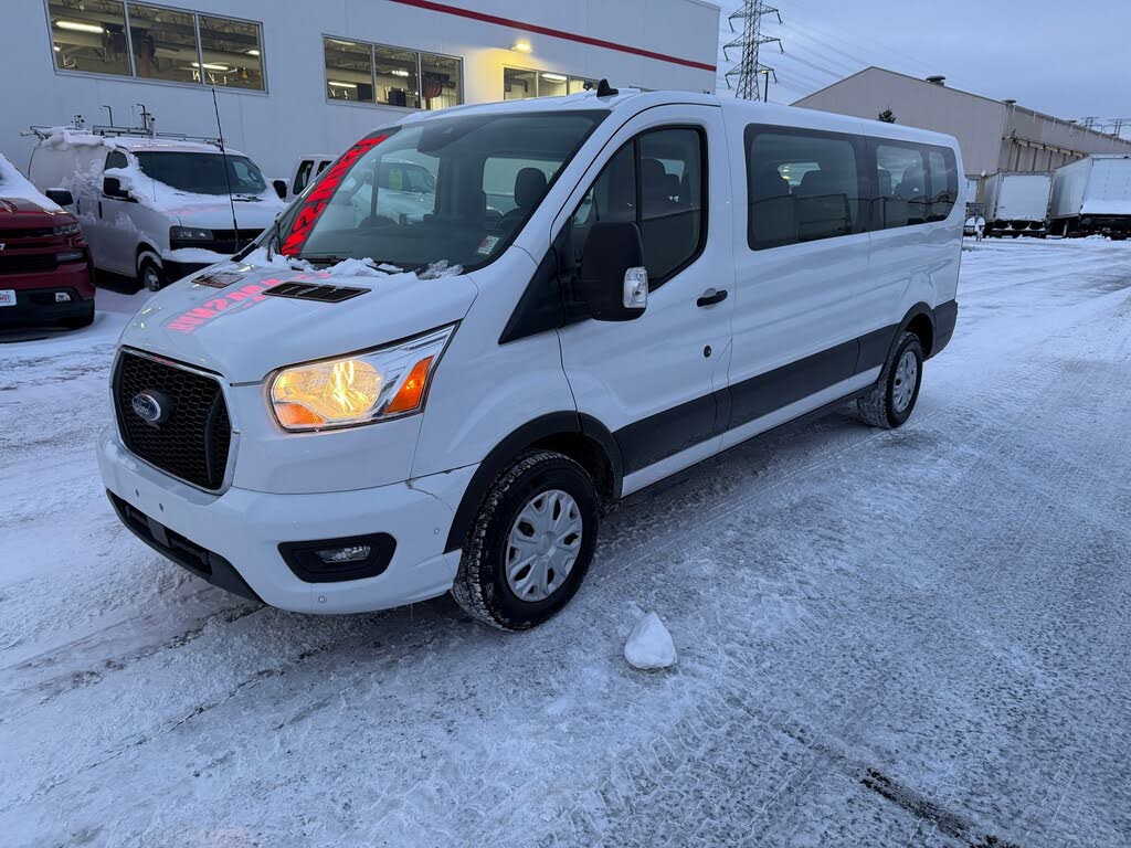 2022 Ford Transit Passenger 350 XLT Low Roof LB RWD