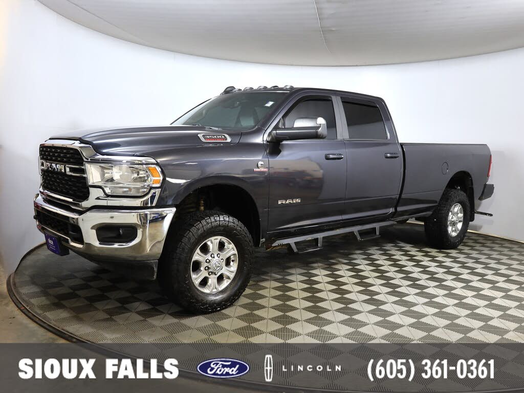2022 RAM 3500 Big Horn Crew Cab LB 4WD