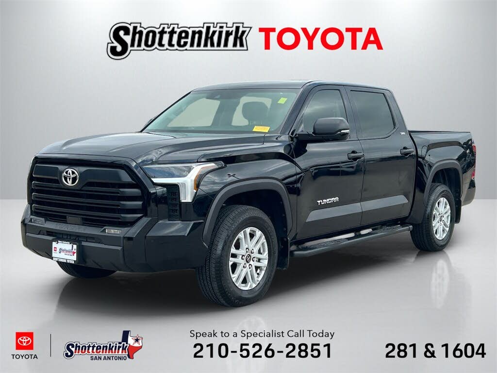 2024 Toyota Tundra SR5 CrewMax Cab 4WD