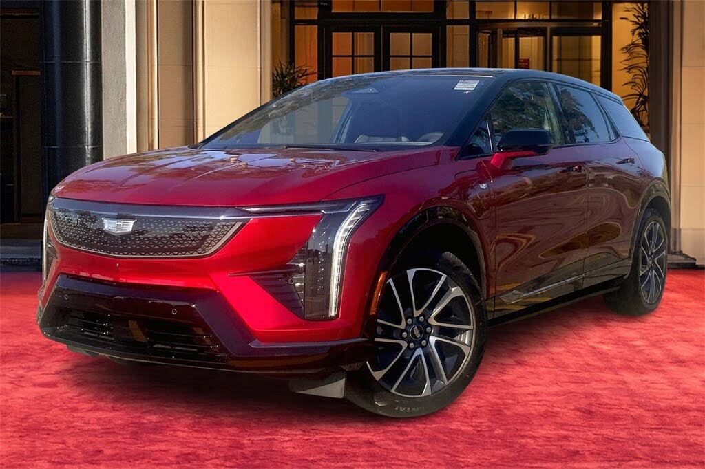 2026 Cadillac OPTIQ Sport RWD