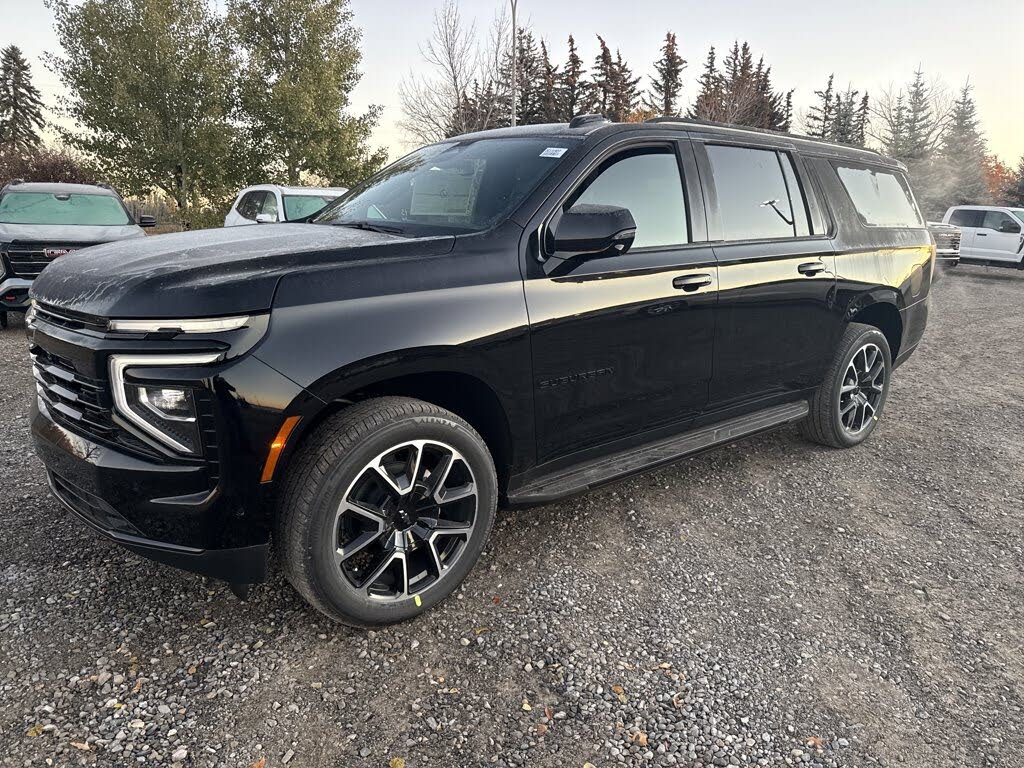 2026 Chevrolet Suburban RST 4WD