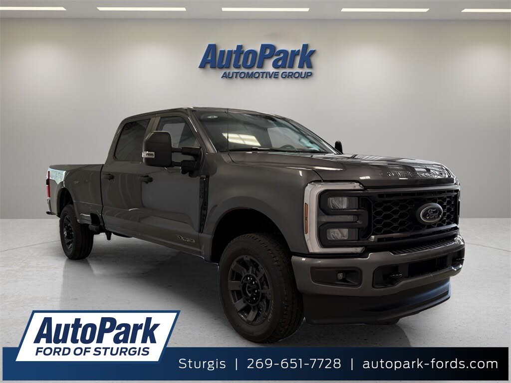2026 Ford F-350 Super Duty XL Crew Cab 4WD