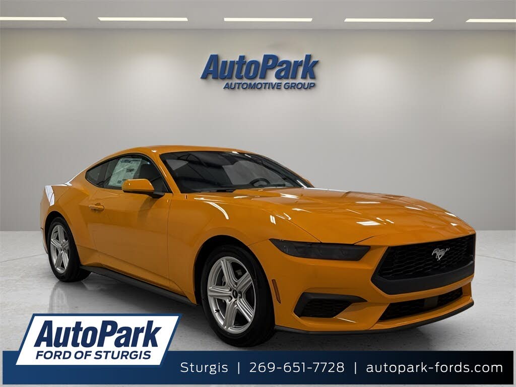 2026 Ford Mustang EcoBoost Fastback RWD