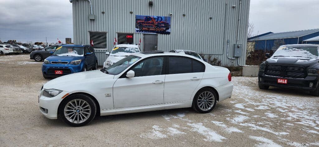 2011 BMW 3 Series 328i xDrive Sedan AWD
