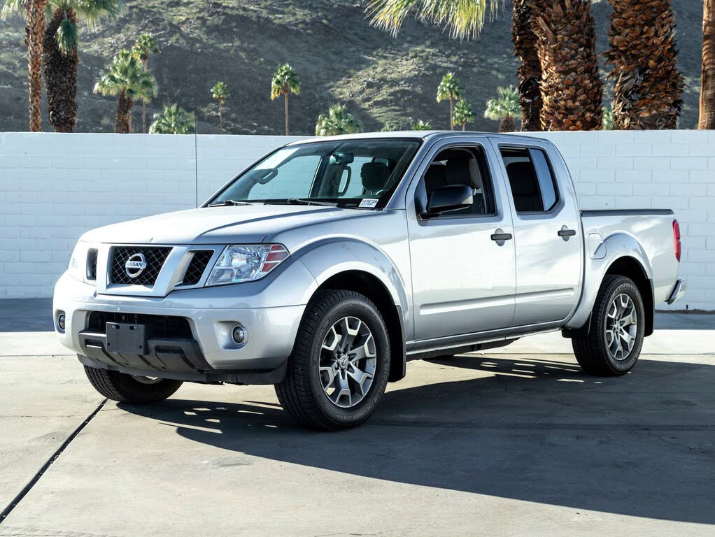 2020 Nissan Frontier SV Crew Cab RWD