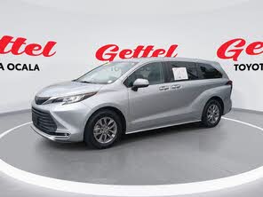 Toyota Sienna XLE 7-Passenger FWD