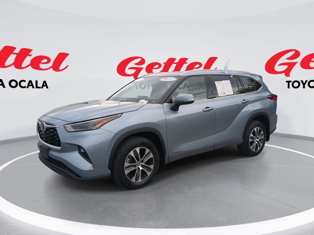 2022 Toyota Highlander XLE AWD