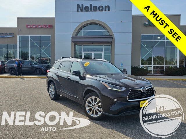 2022 Toyota Highlander Hybrid Limited AWD