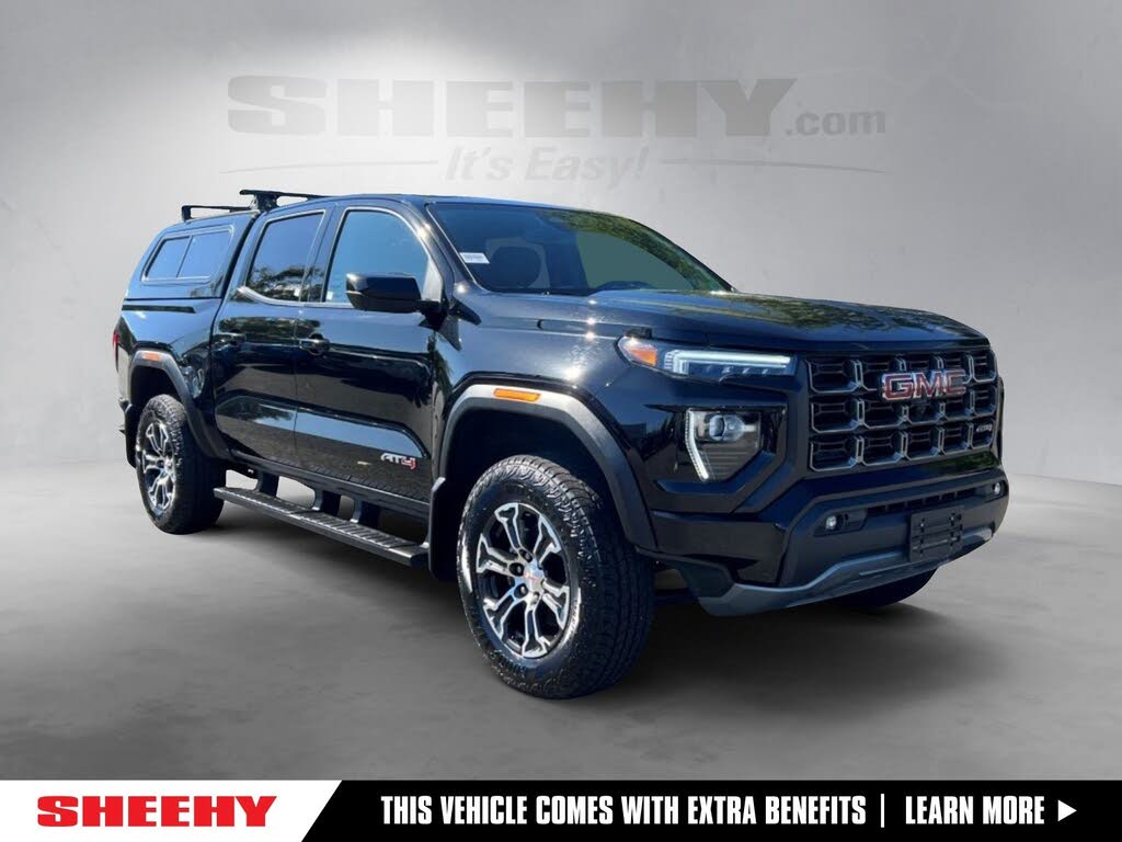 2023 GMC Canyon AT4 Crew Cab 4WD