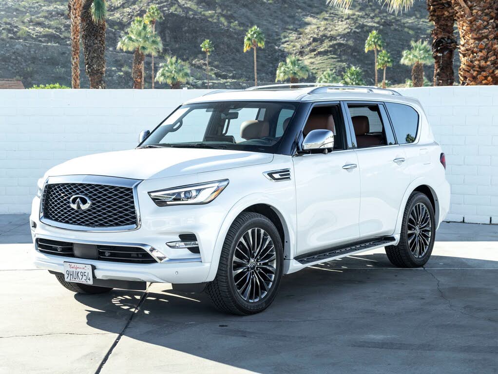 2023 INFINITI QX80 Sensory 4WD