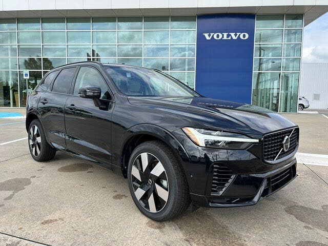 2024 Volvo XC60 Recharge T8 Ultimate Dark Theme eAWD