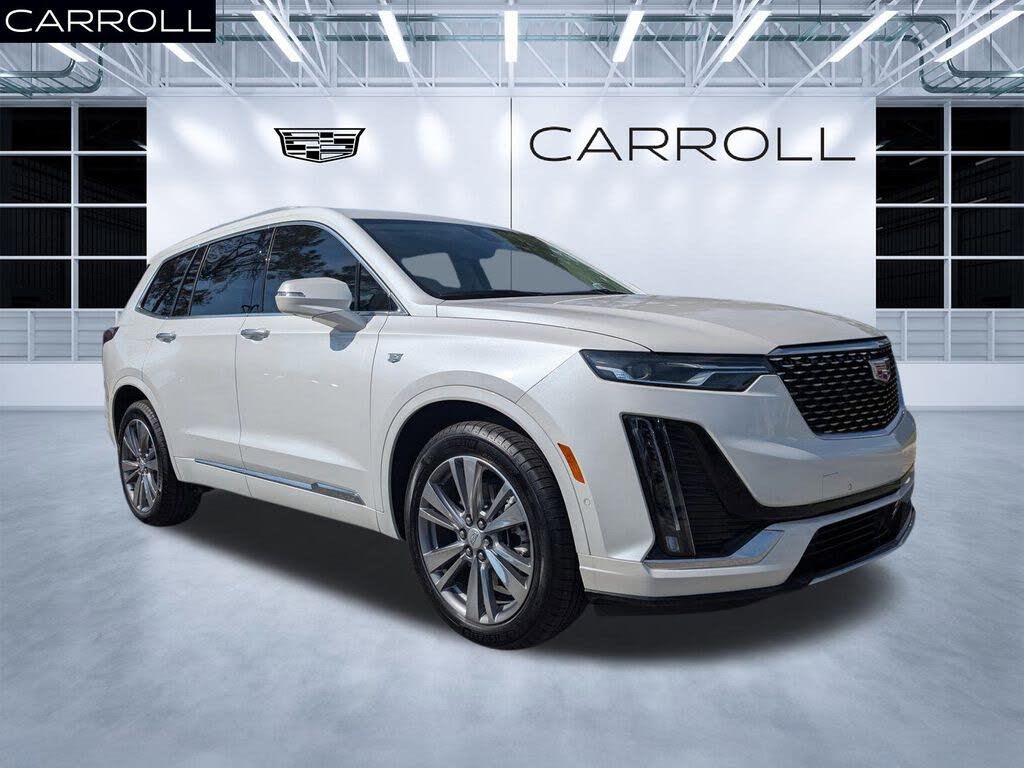 2025 Cadillac XT6 Premium Luxury FWD