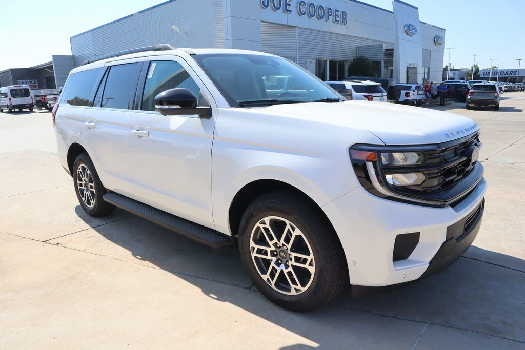 2025 Ford Expedition Active 4WD