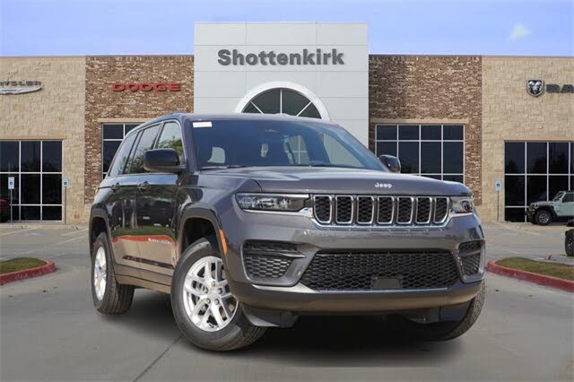 2025 Jeep Grand Cherokee Laredo X 4WD