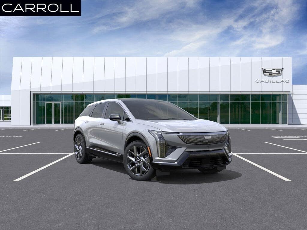 2026 Cadillac OPTIQ Luxury AWD