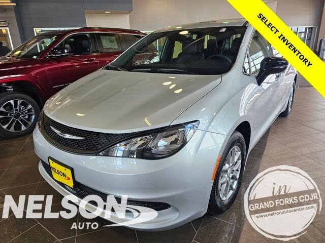 2026 Chrysler Voyager LX FWD