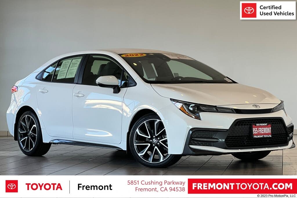 2022 Toyota Corolla SE FWD