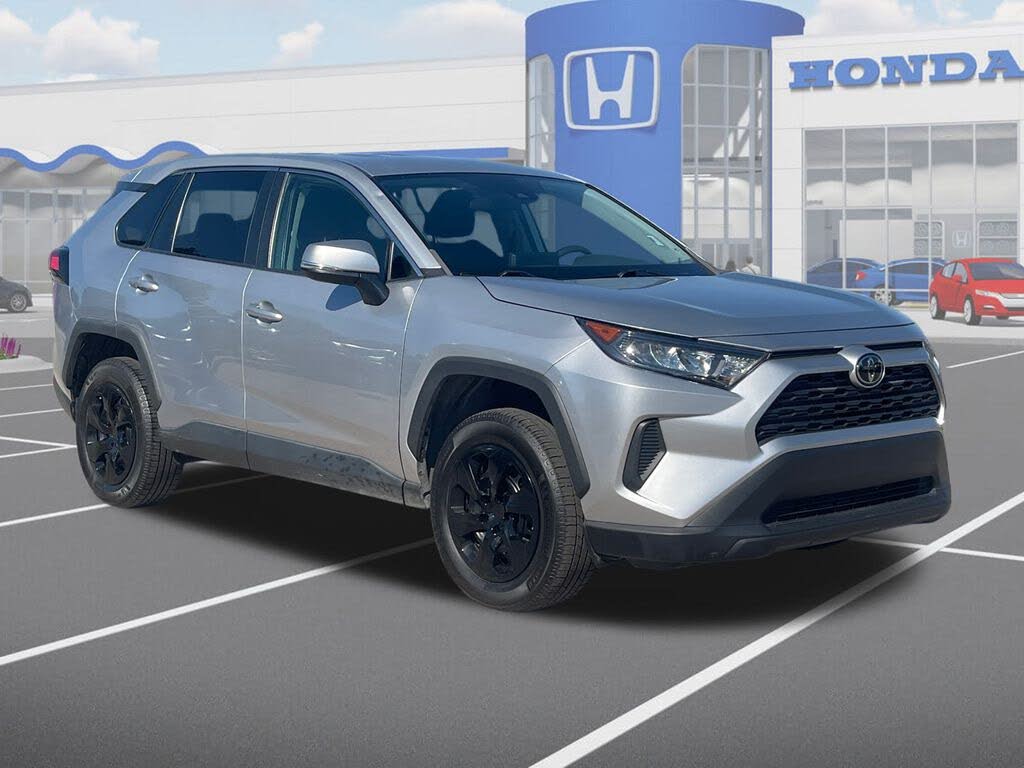 2022 Toyota RAV4 LE FWD