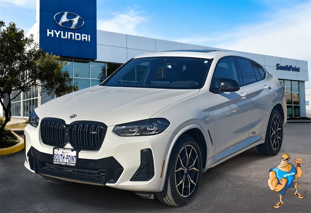 2023 BMW X4 M40i AWD