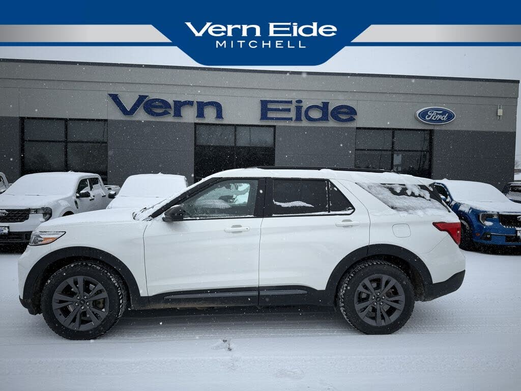 2023 Ford Explorer XLT AWD