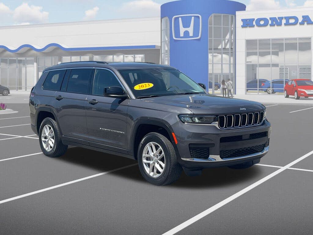 2023 Jeep Grand Cherokee L Laredo 4WD