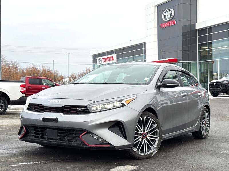 2023 Kia Forte5 GT FWD